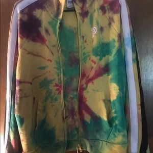 5 YES 5 used women's VS/PINK, large, Zip ups